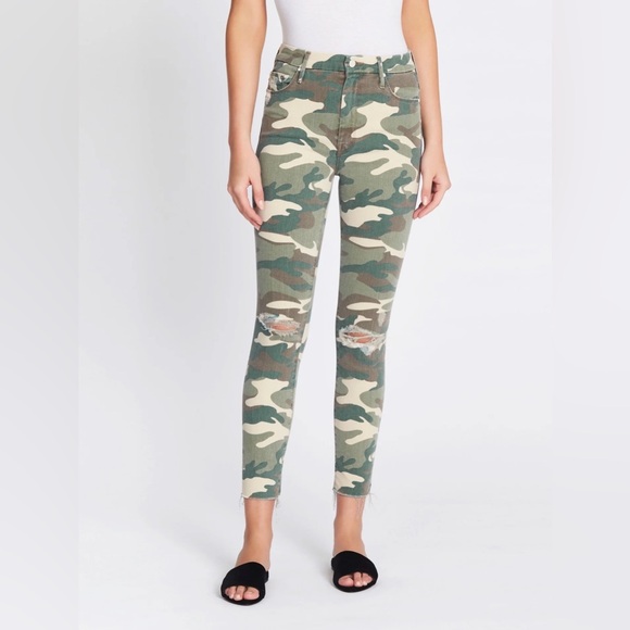 MOTHER Denim - mother denim looker ankle fray in camo